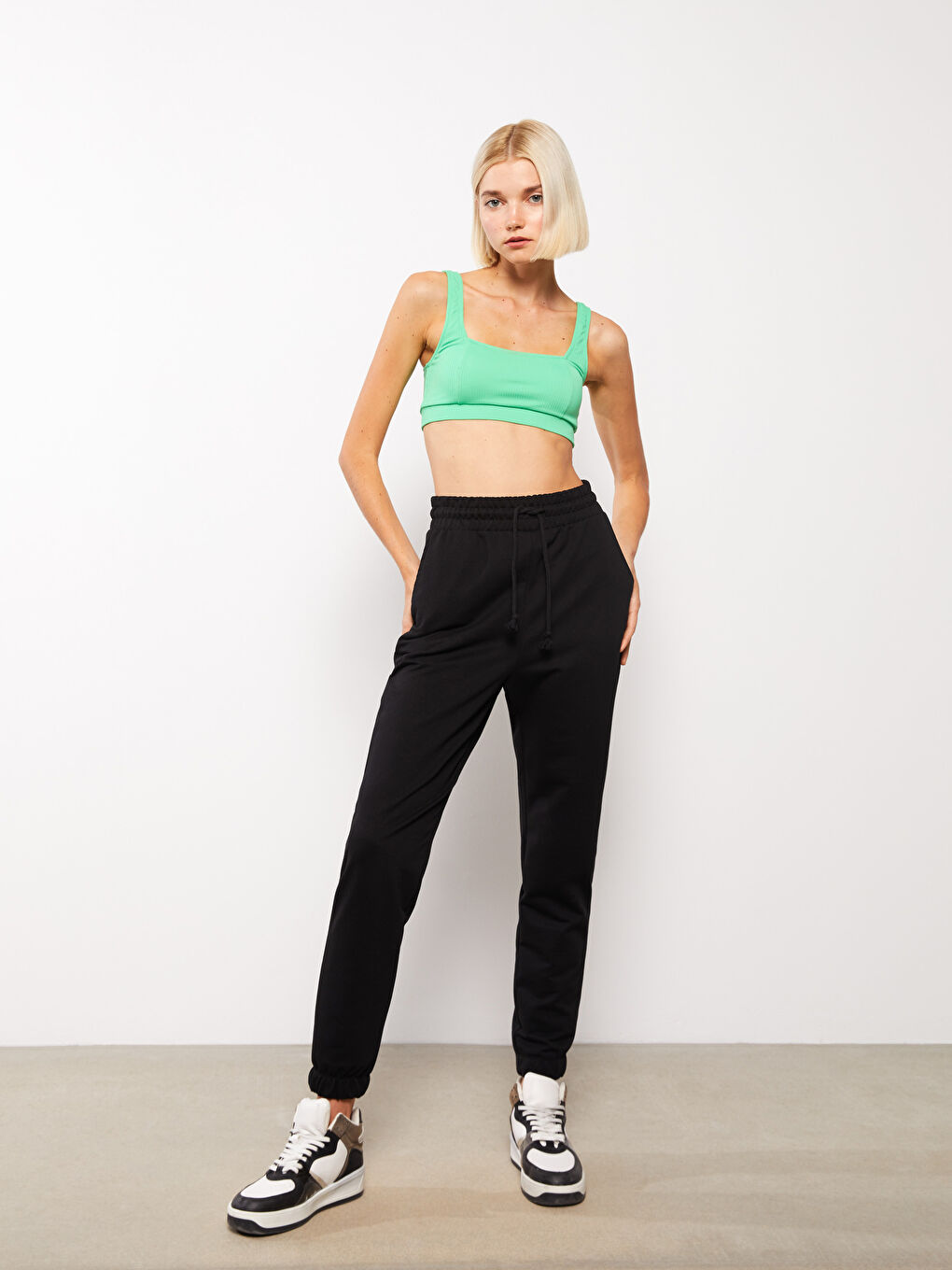Women's Elasticated Waist Plain Jogger Sweatpants