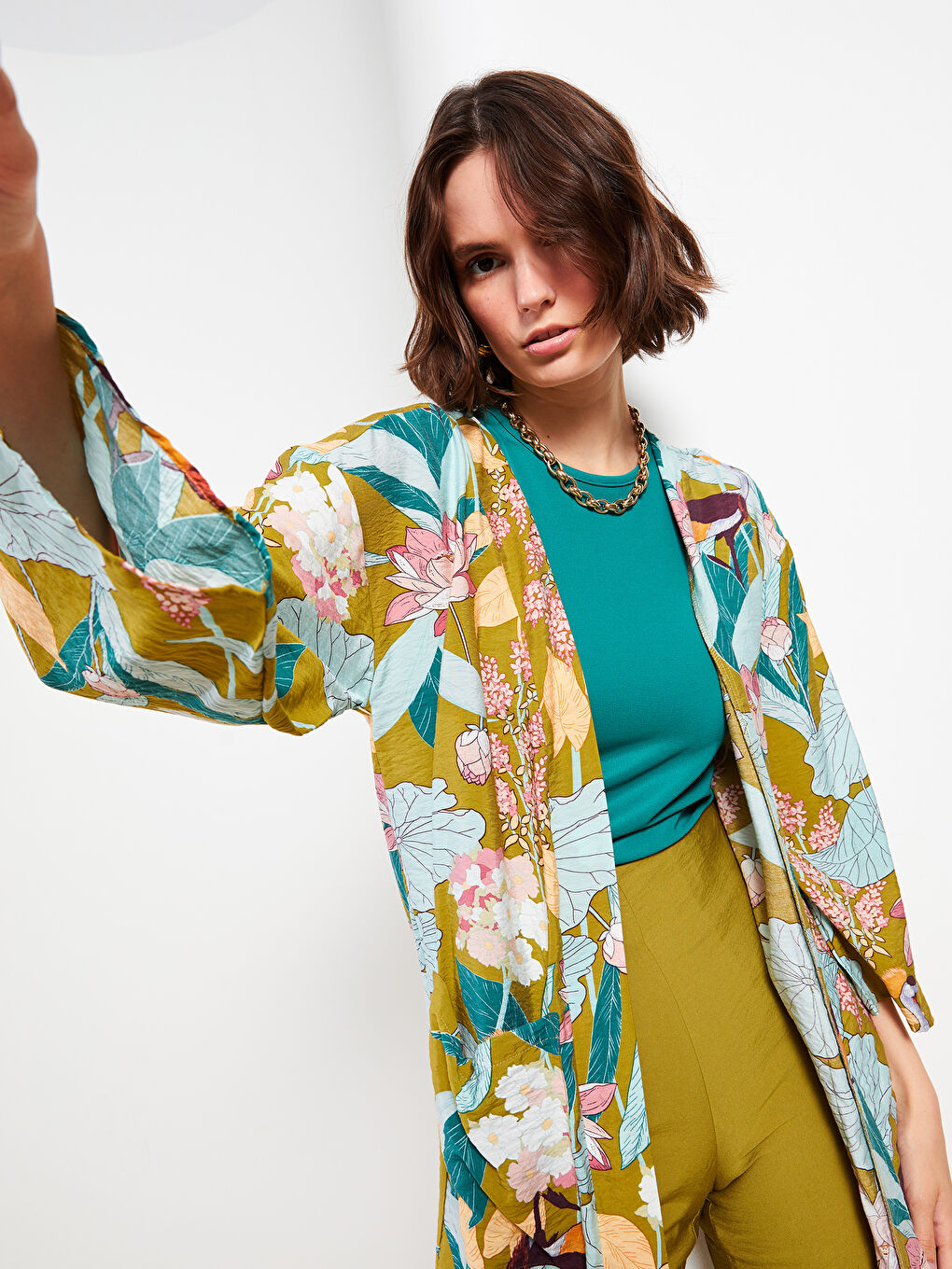 Shawl Collar Floral Women's Kimono