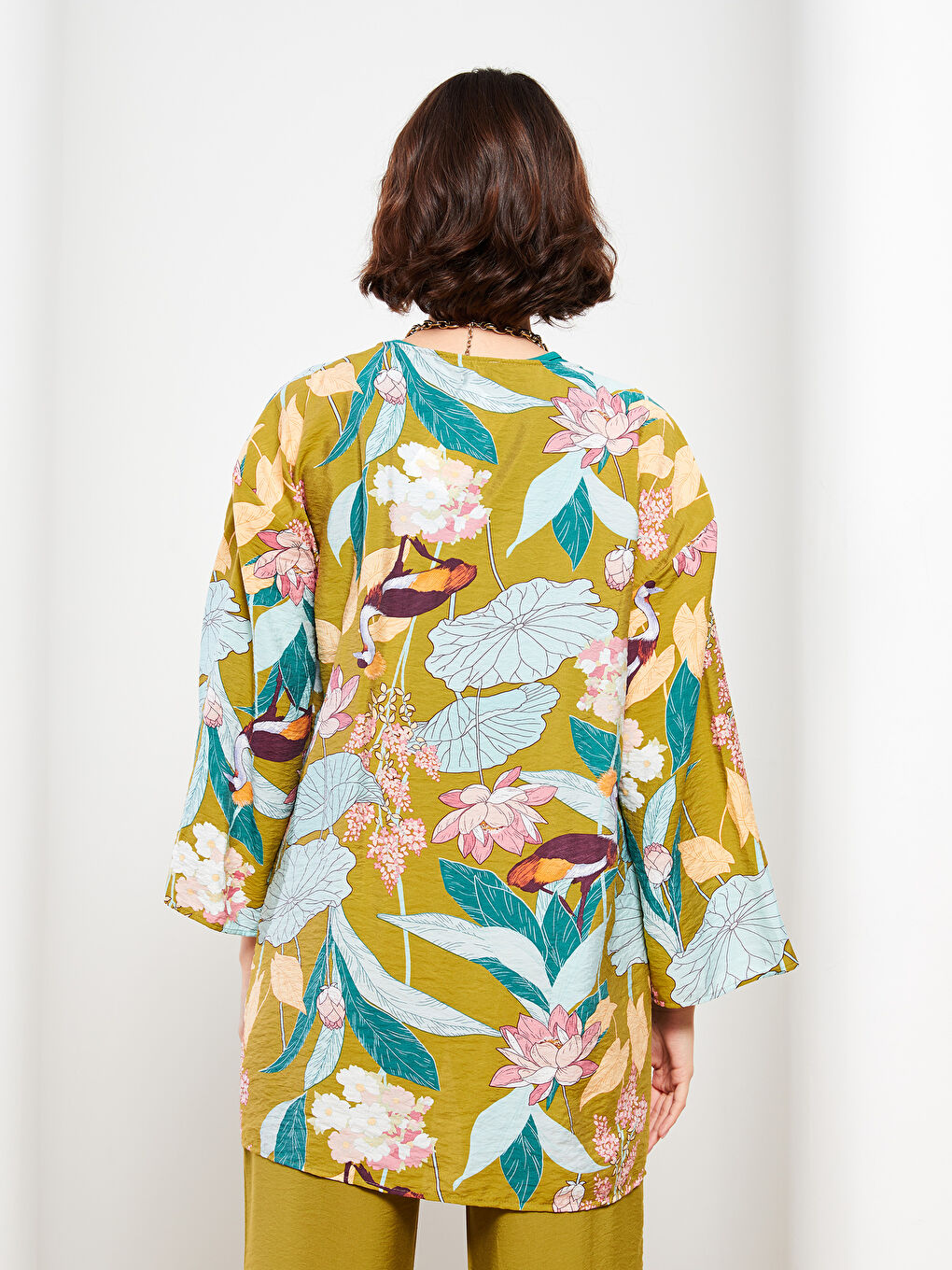 Shawl Collar Floral Women's Kimono-4