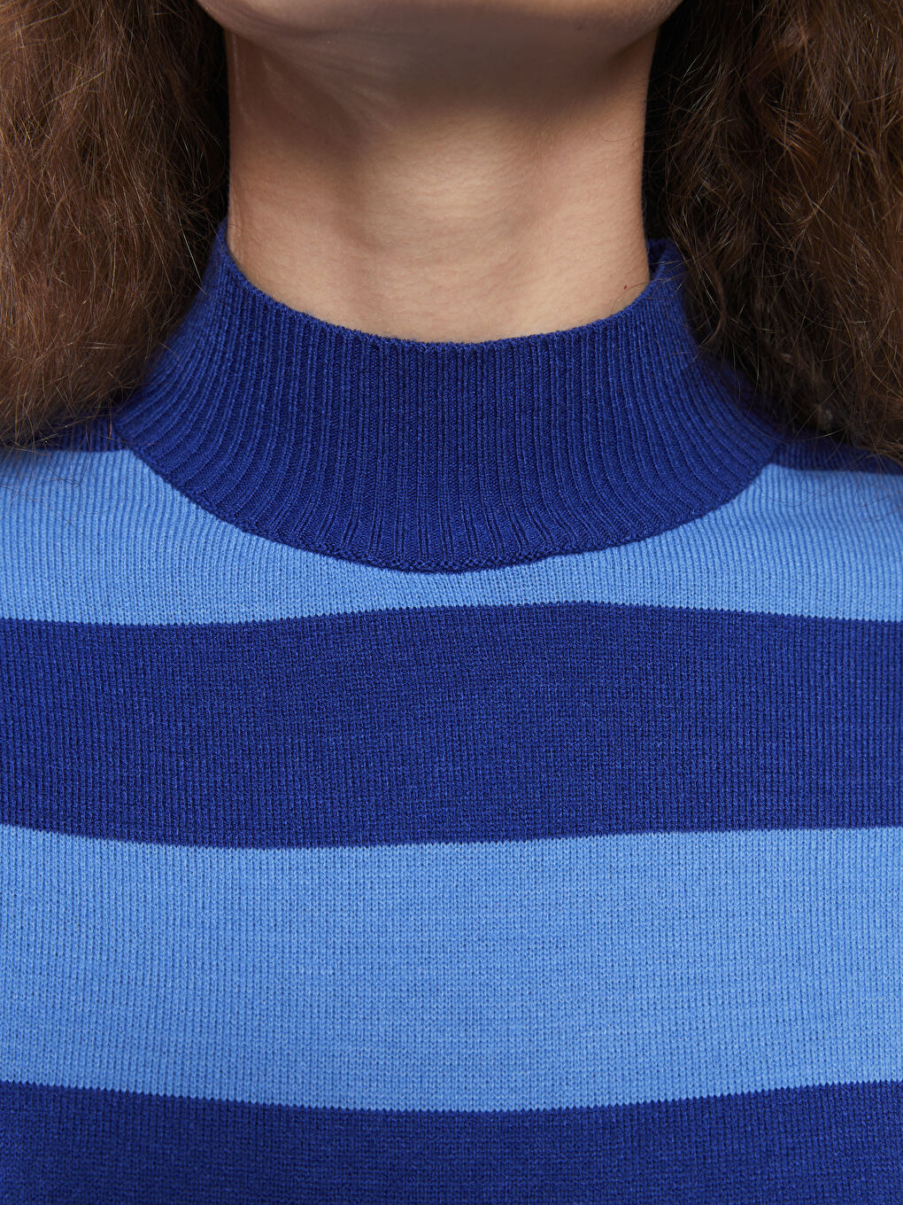 Mavi Dik Yaka Renk Bloklu Uzun Kollu Kadın Triko Tunik-7