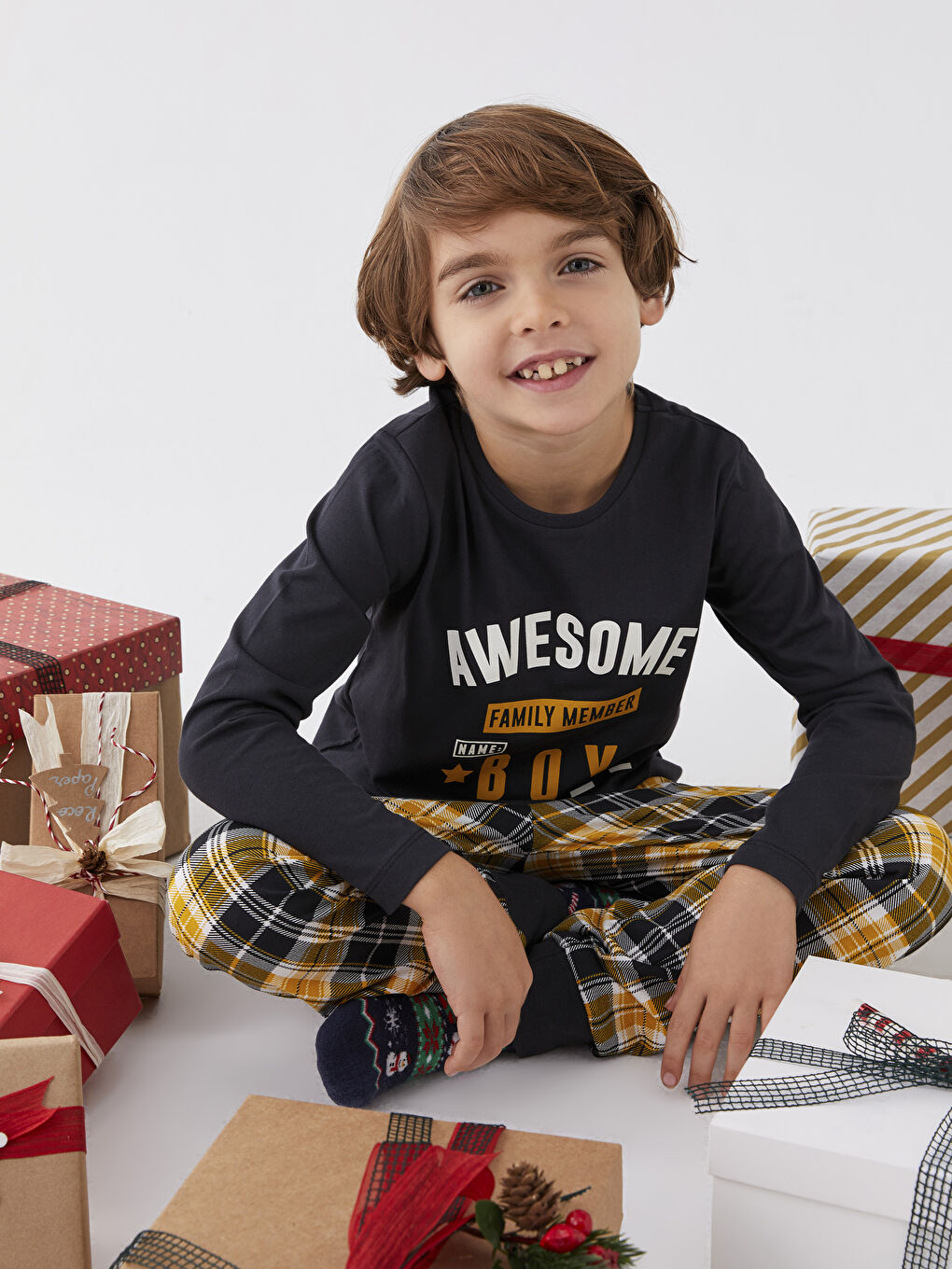 LCW Kids Antrasit Bisiklet Yaka Baskılı Uzun Kollu Erkek Çocuk