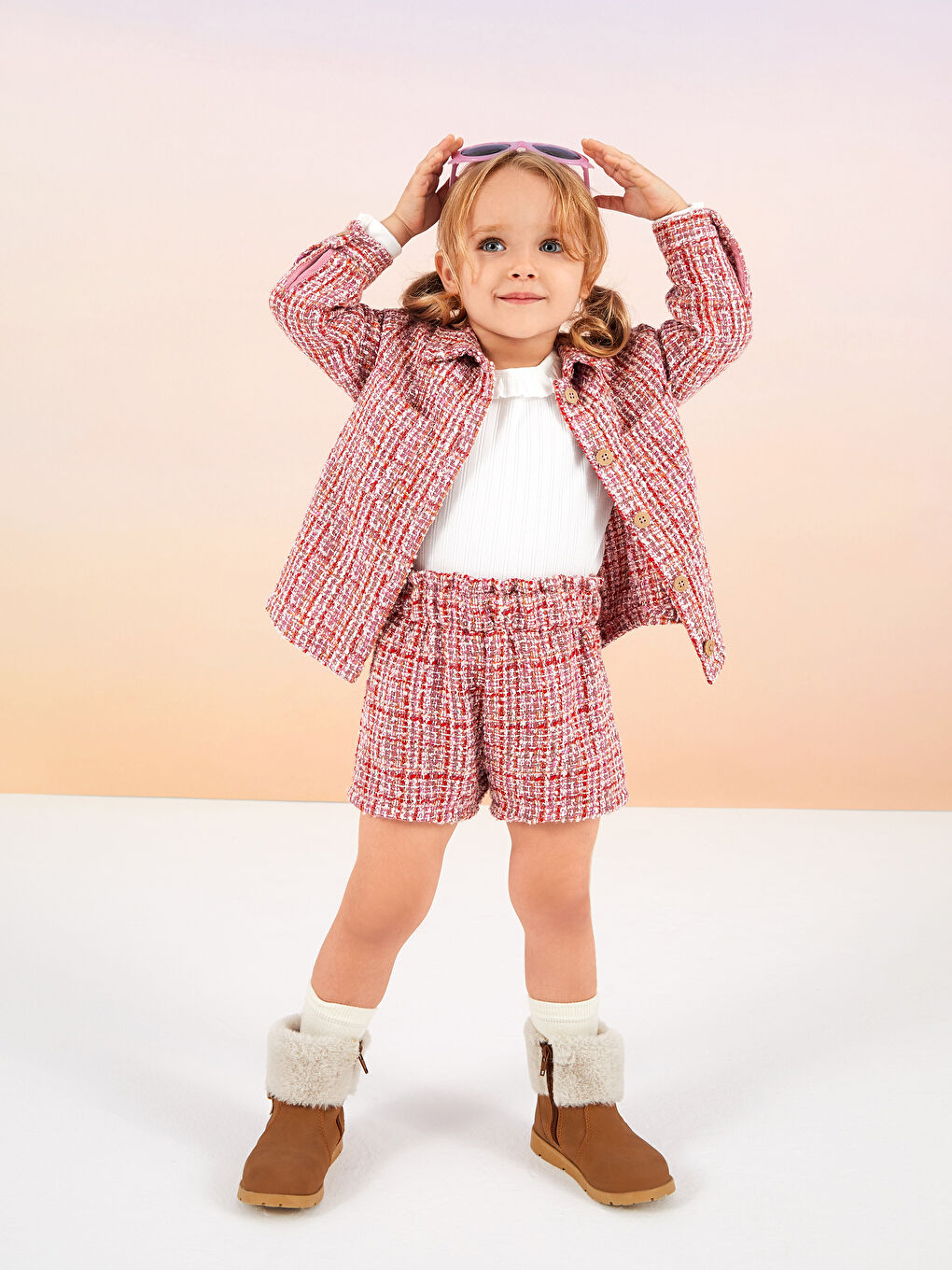 Pembe Beli Lastikli Desenli Kız Bebek Şort ve Külotlu Çorap Takım 2'li