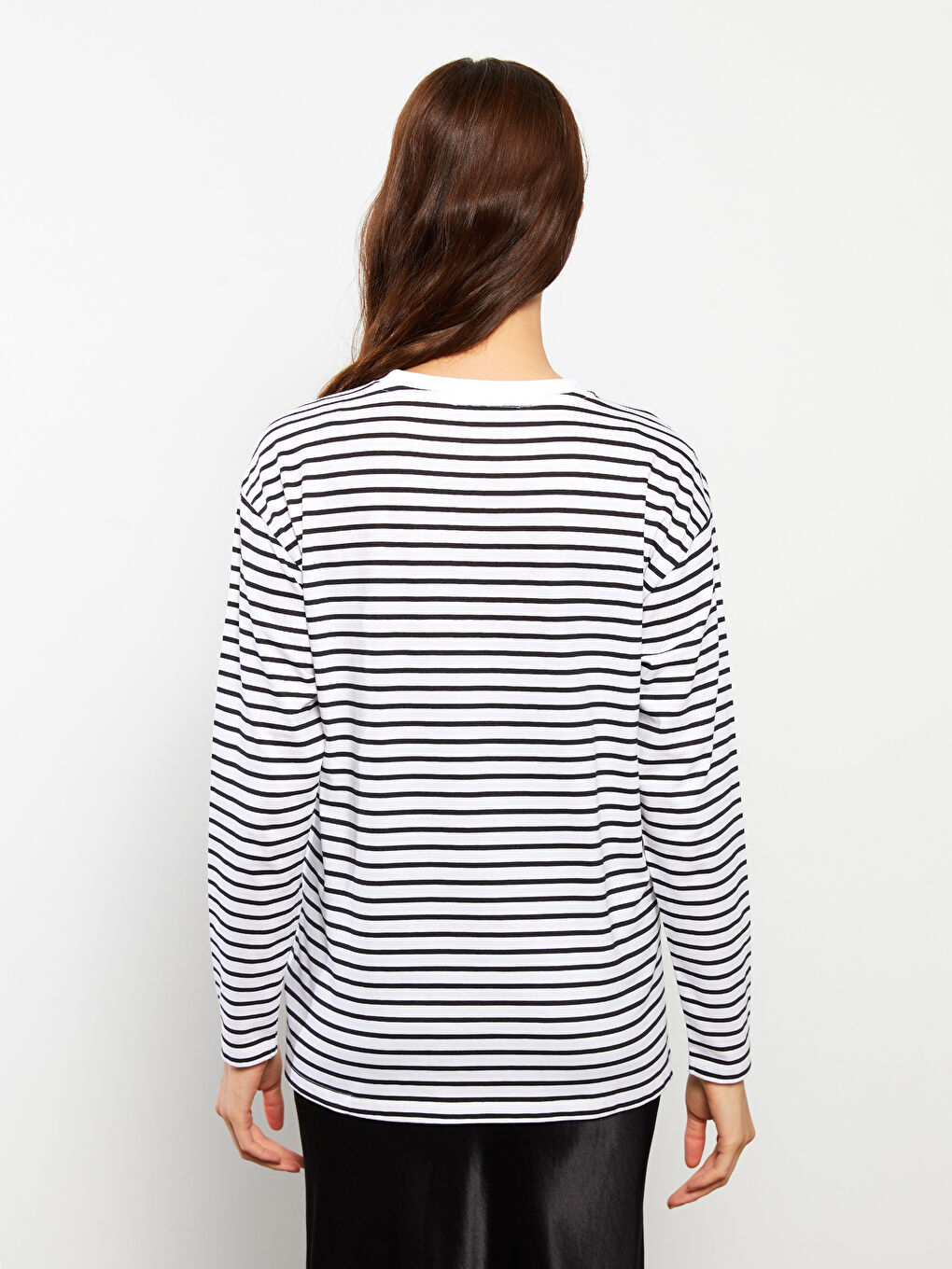 Crew Neck Striped Long Sleeve Cotton Maternity T-shirt-4