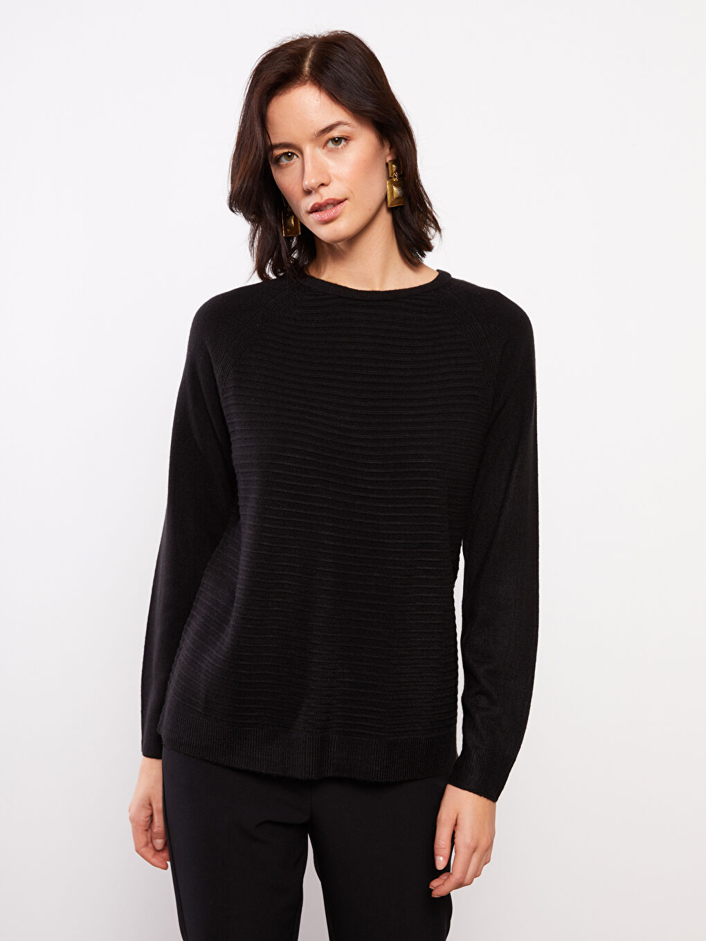 Siyah Bisiklet Yaka Kendinden Desenli Uzun Kollu Kadın Triko Kazak-1