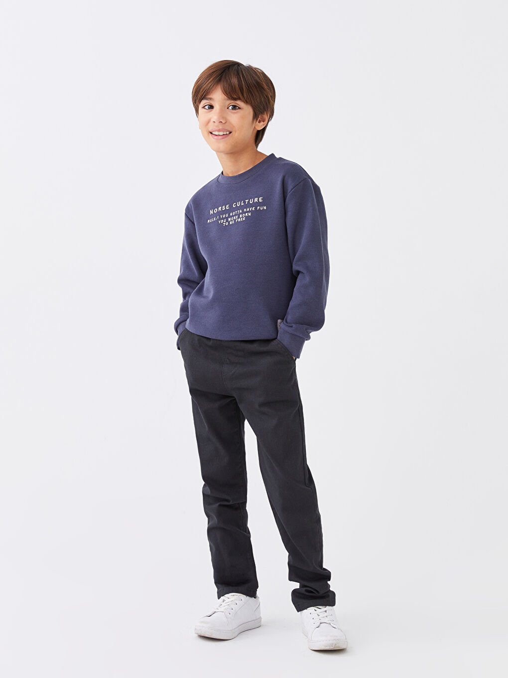 LCW Kids Elasticated Waist Basic Gabardine Boys' Trousers -W2EA47Z4-JTK