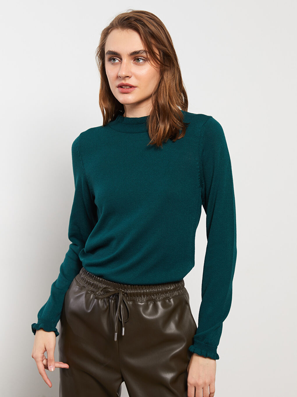 سترة تريكو بياقة قمع للسيدات-1