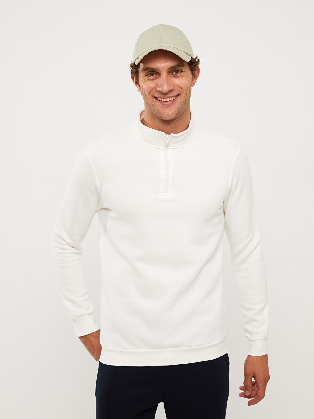 Ekru Dik Yaka Uzun Kollu Erkek Kalın Sweatshirt-3