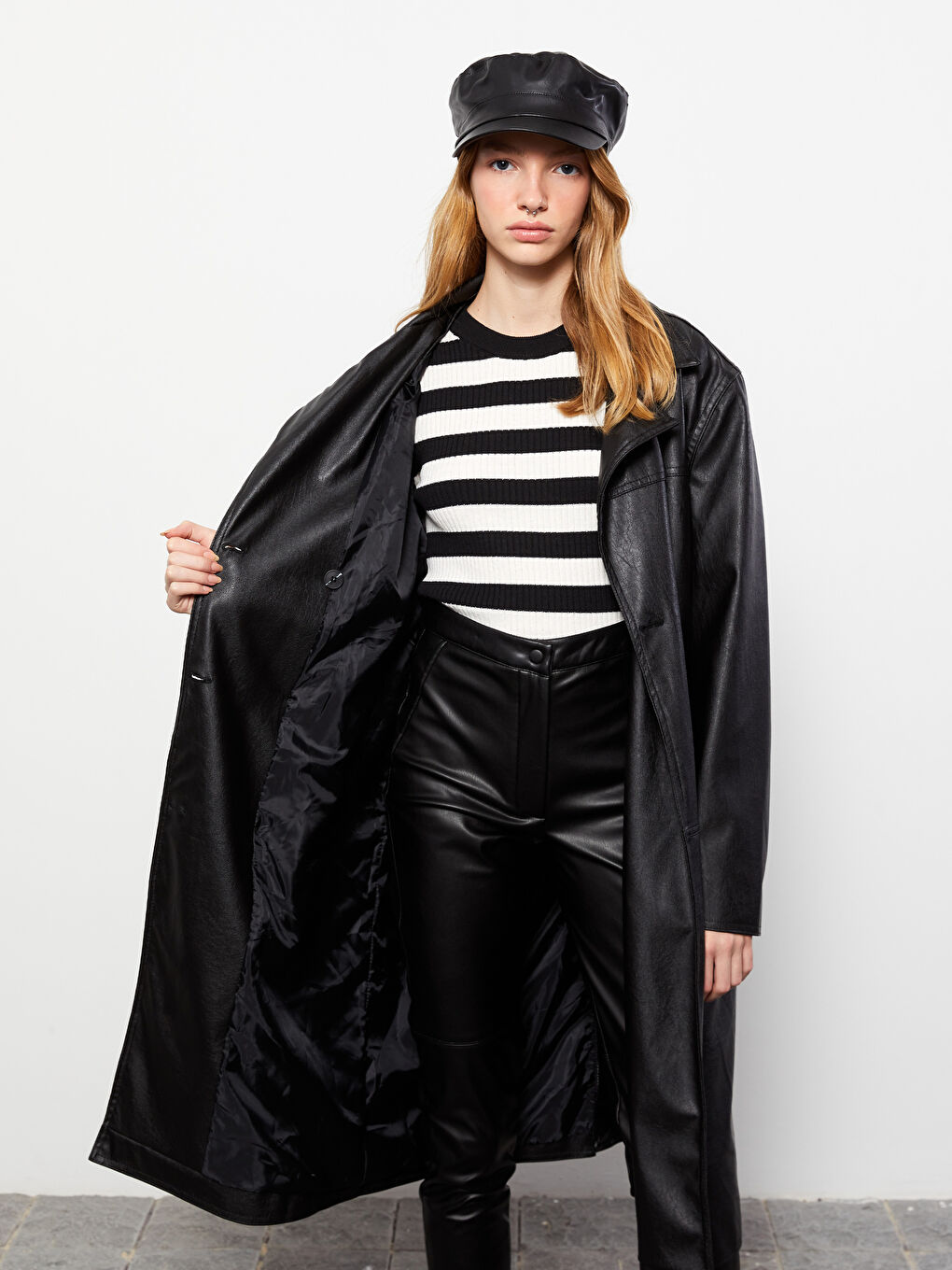 Jacket Neck Women's Faux Leather Coat-4