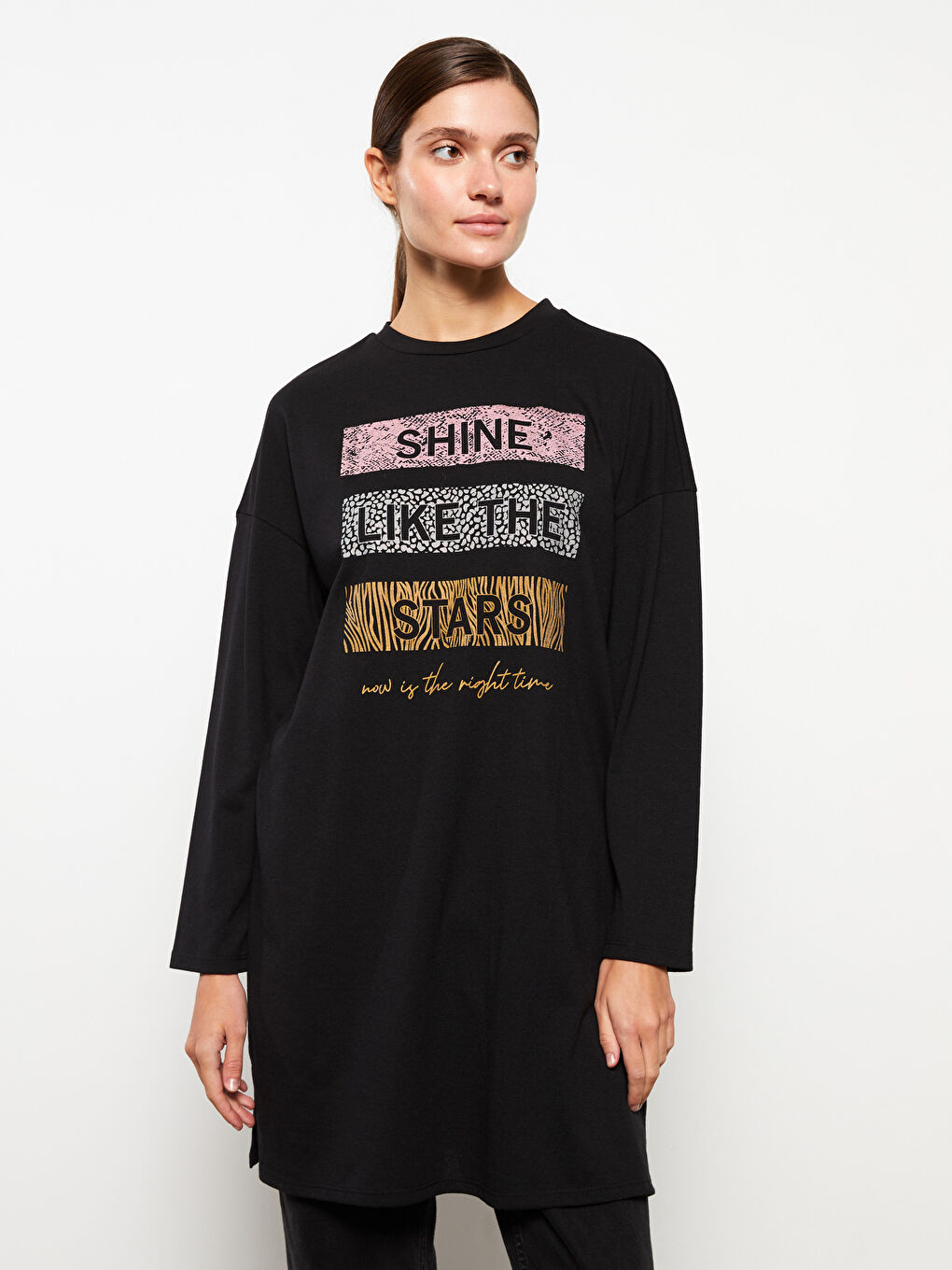 Siyah Bisiklet Yaka Baskılı Uzun Kollu Kadın Tunik-2