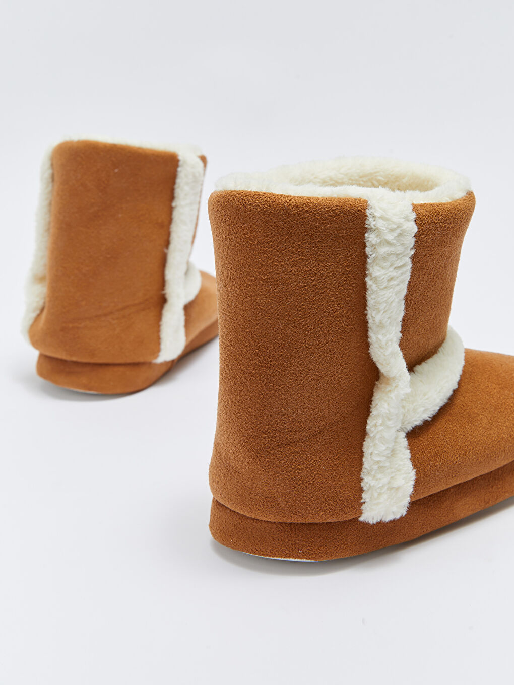 Bej Düz Pelüş Kadın Ev Botu-4