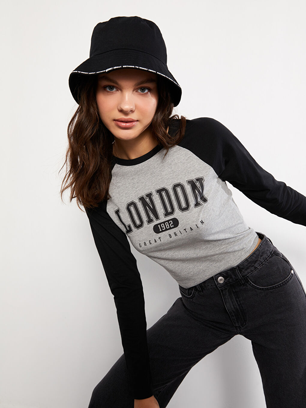 LC Waikiki Crew Neck Printed Long Sleeve Women's T-Shirt -W2EF37Z8-EFN