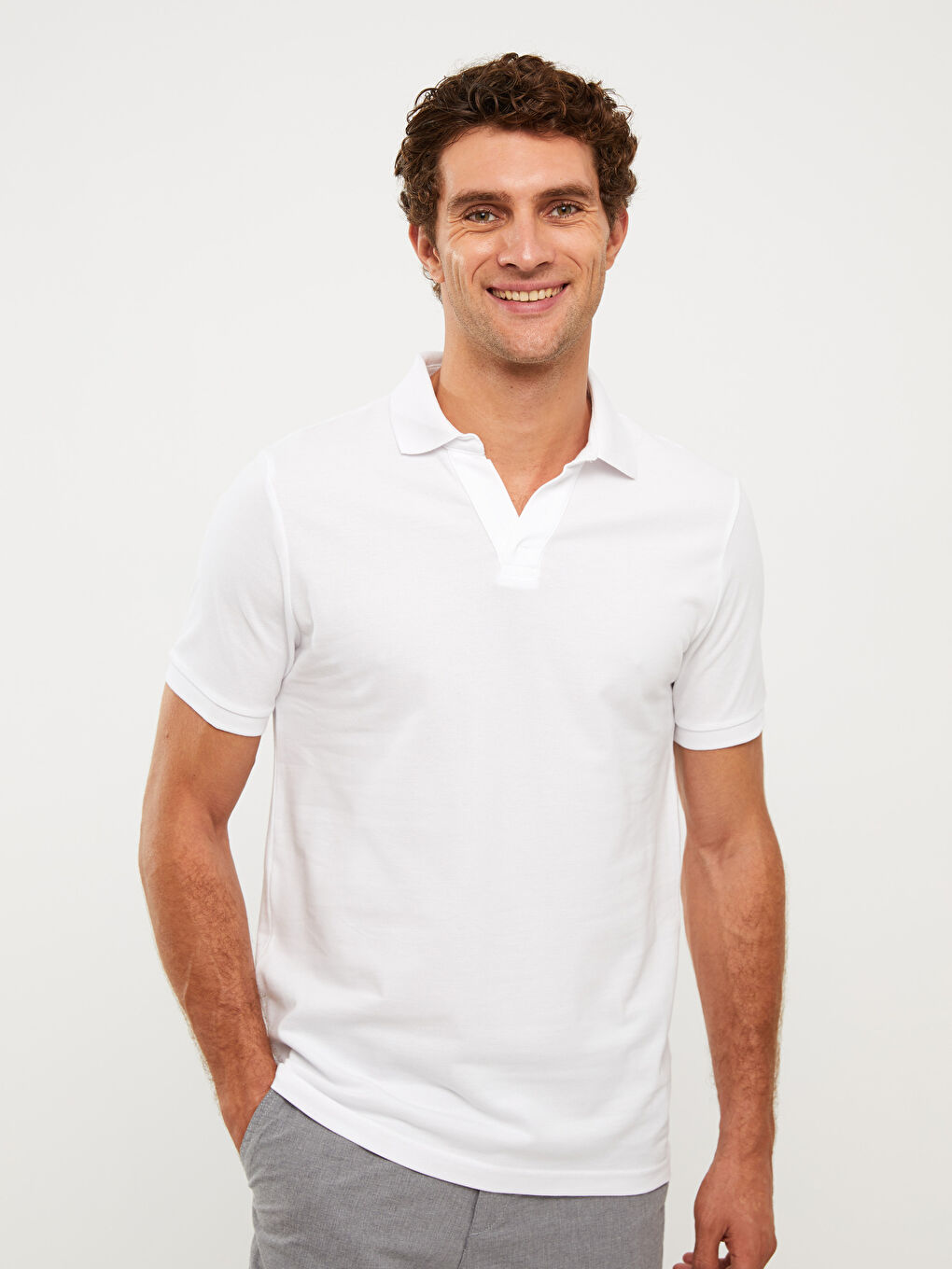 Beyaz Polo Yaka Kısa Kollu Keten Erkek Tişört