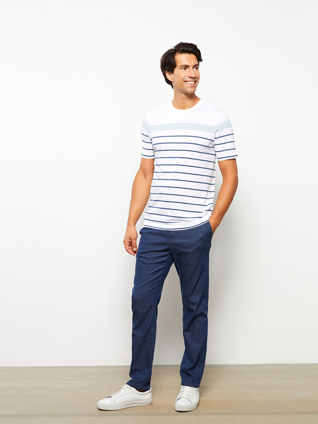 تي شيرت رجالي ياقة دائرية كم قصير مخطط جيرسي-1