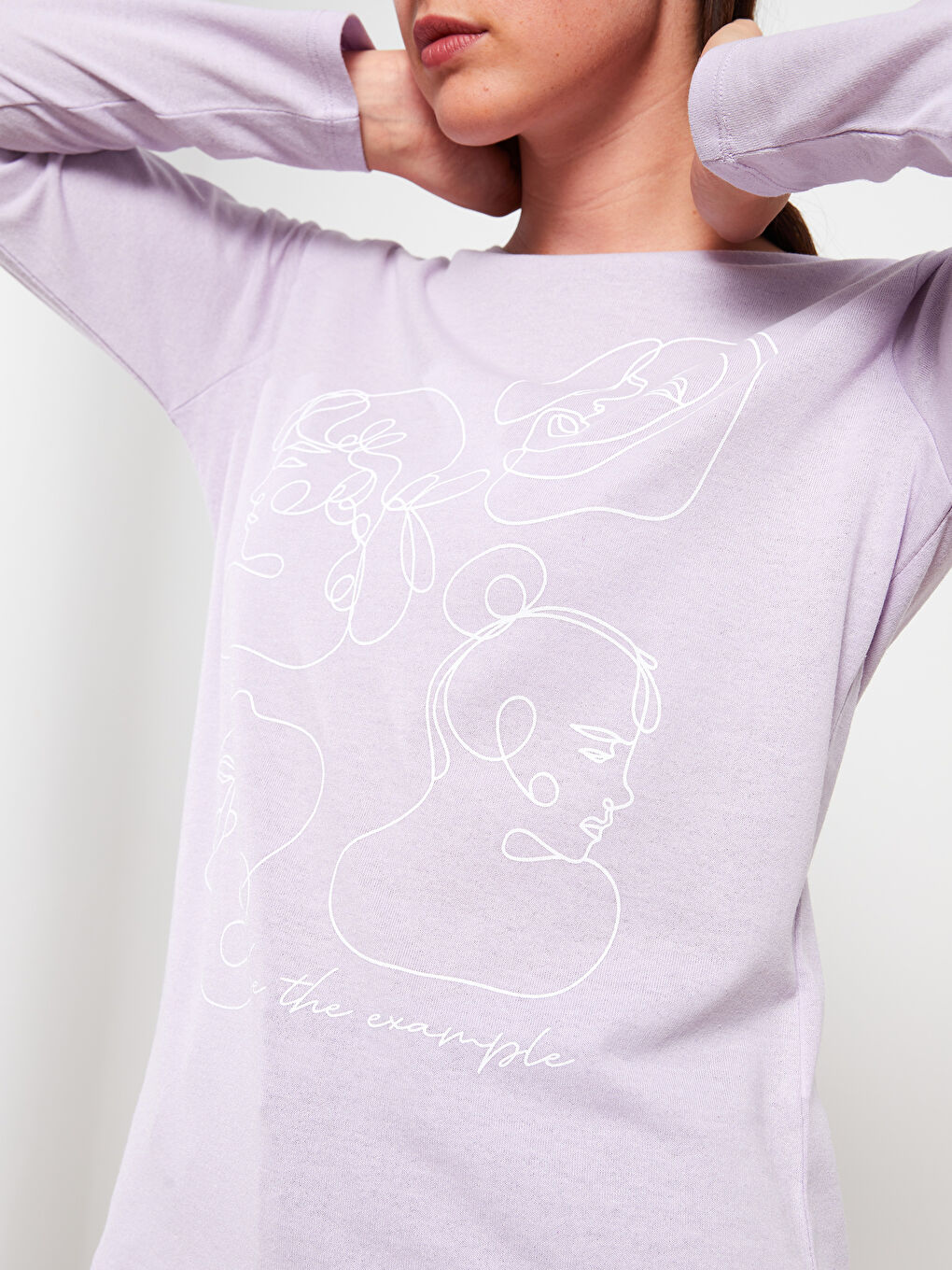 LCW ECO Rundhalsausschnitt Bedrucktes Langarm T-Shirt für Damen -W2EF80Z8-RW9