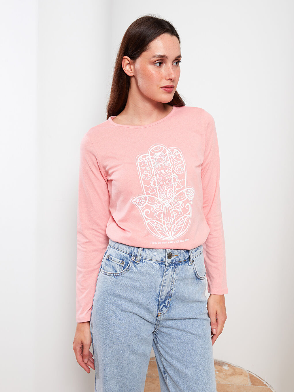 LCW ECO Rundhalsausschnitt Bedrucktes Langarm T-Shirt für Damen -W2EF86Z8-RZP