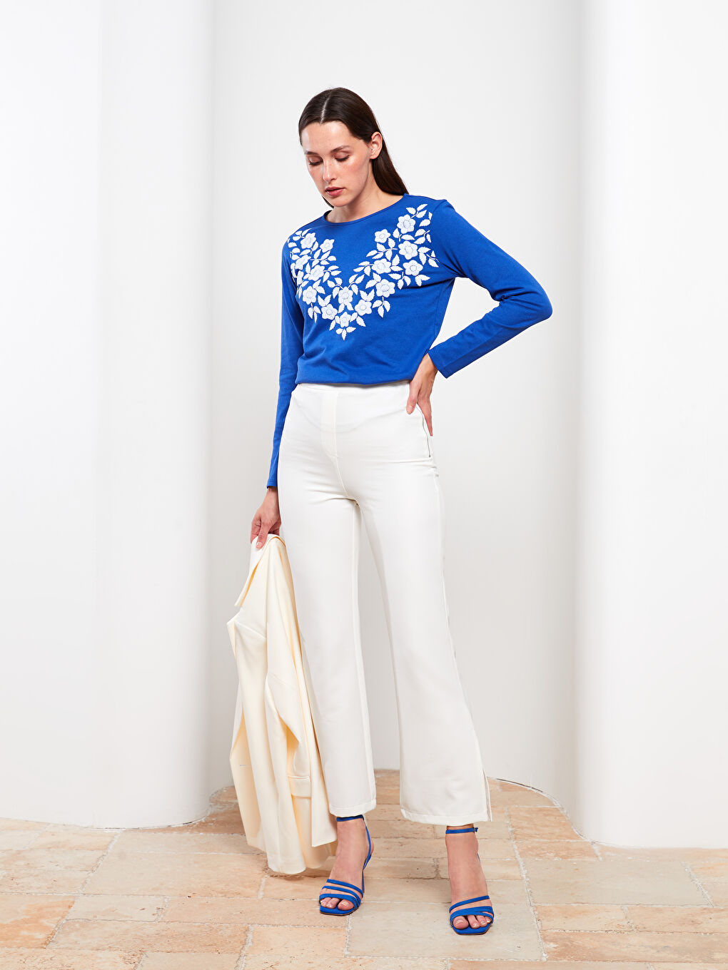 Crew Neck Printed Long Sleeve Women's T-Shirt-2