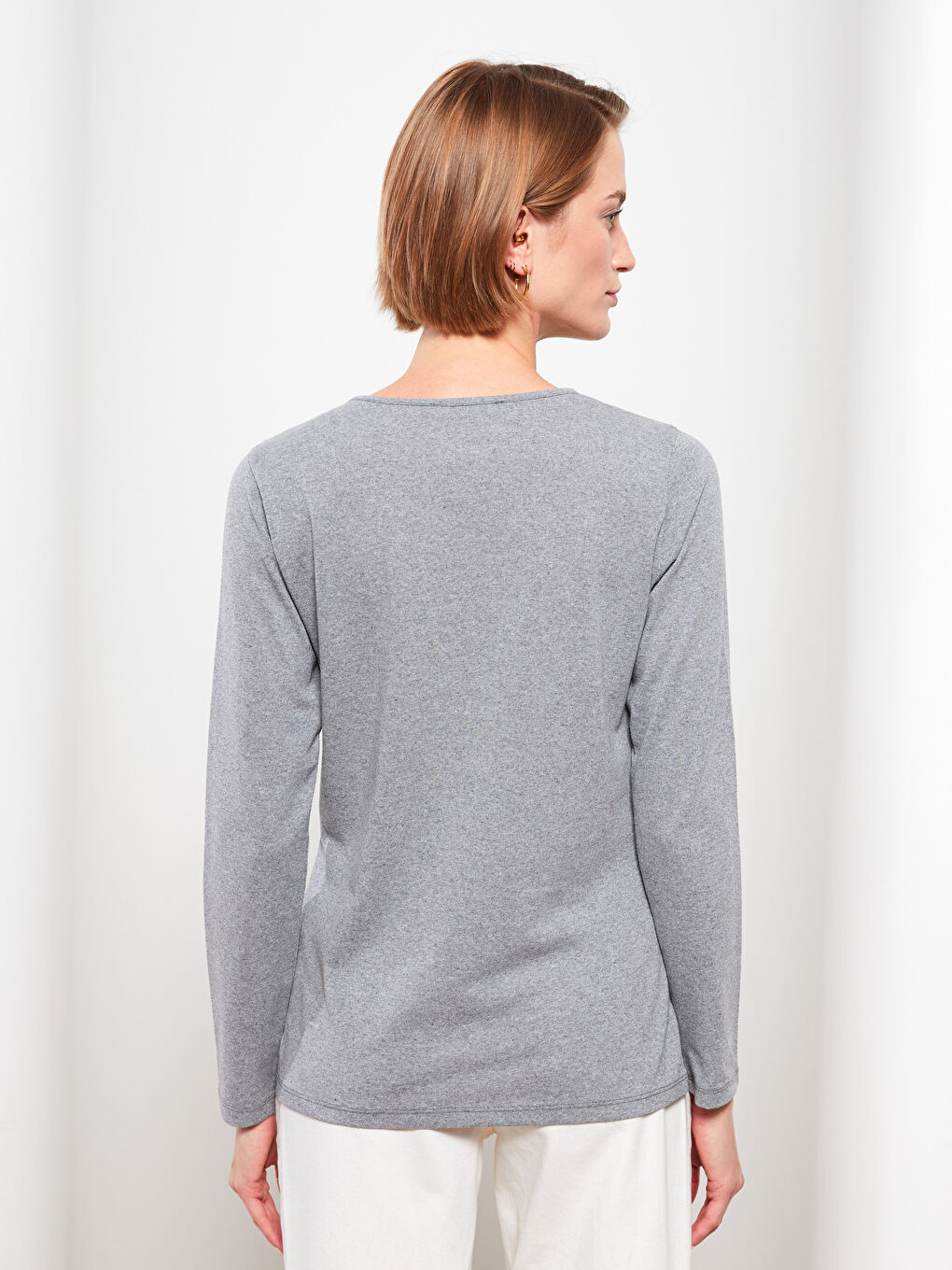 Gri Bisiklet Yaka Baskılı Uzun Kollu Kadın Tişört-4