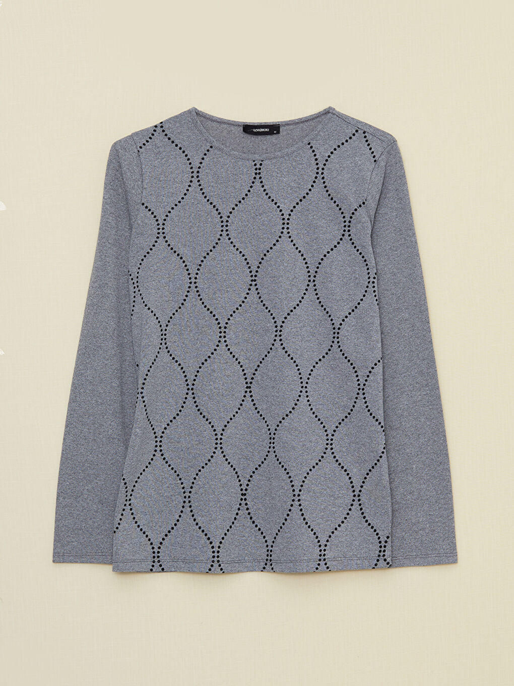 Gri Bisiklet Yaka Desenli Uzun Kollu Kadın Tişört-5