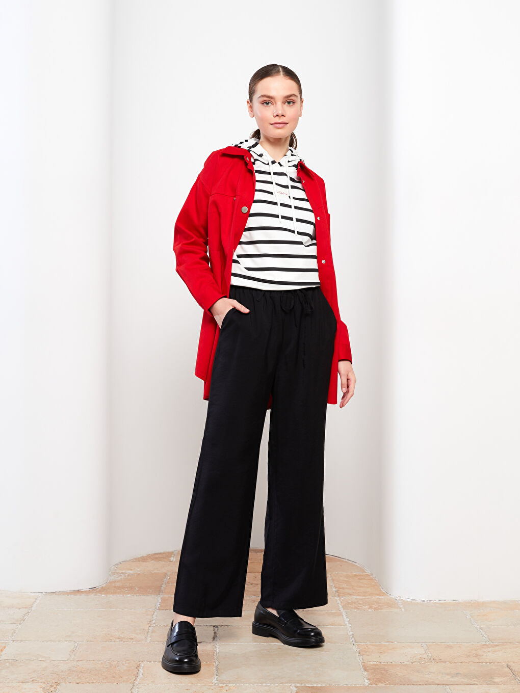 Women's Relaxed Fit Plain Trousers