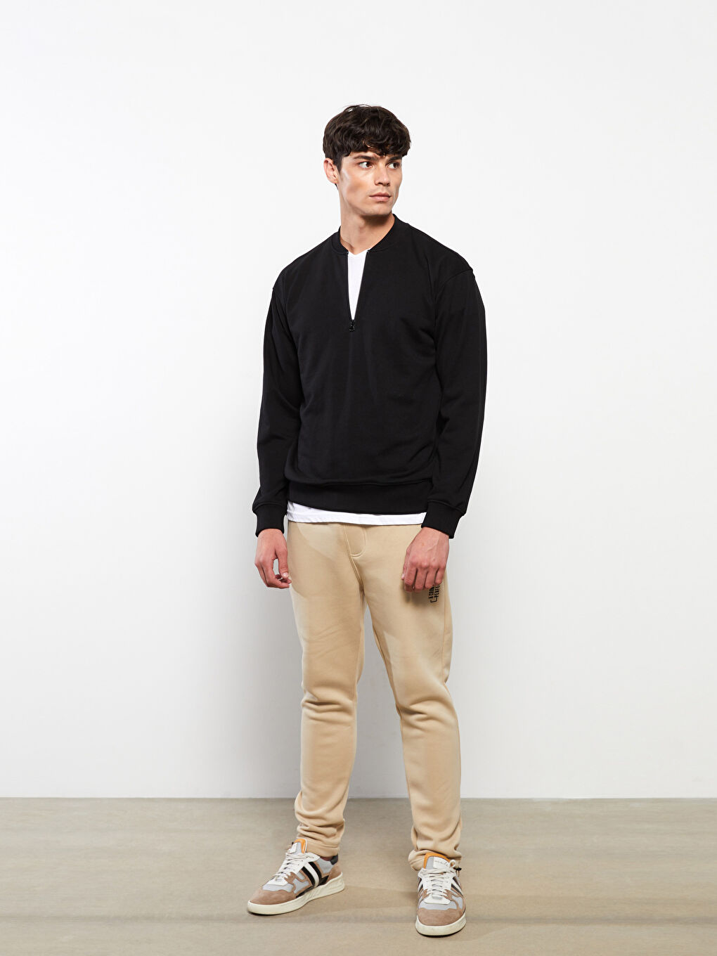 جاكت كلية كم طويل للرجال بقصة عادية