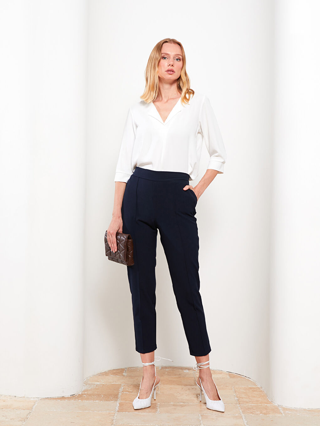 Lacivert Kadın Rahat Kalıp Düz Pantolon