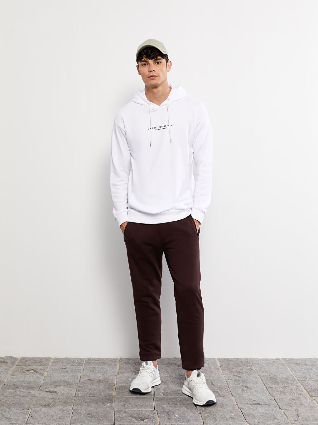 LCW Casual Mürdüm Slim Fit Erkek Jogger Eşofman Altı