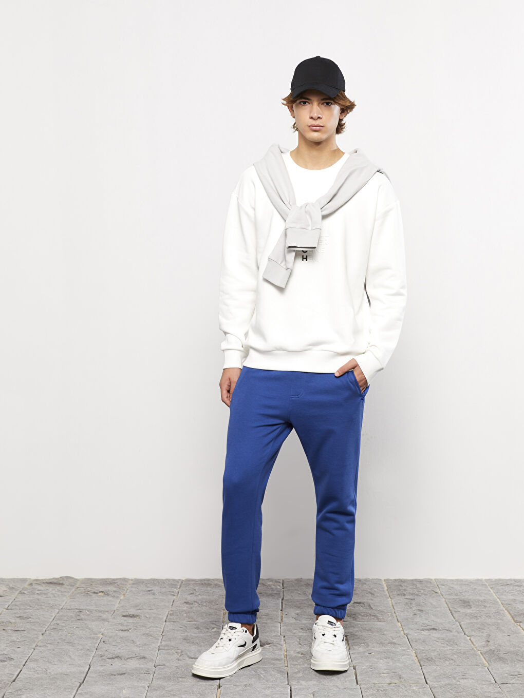 Slim Fit Men's Thick Jogger Sweatpants-1