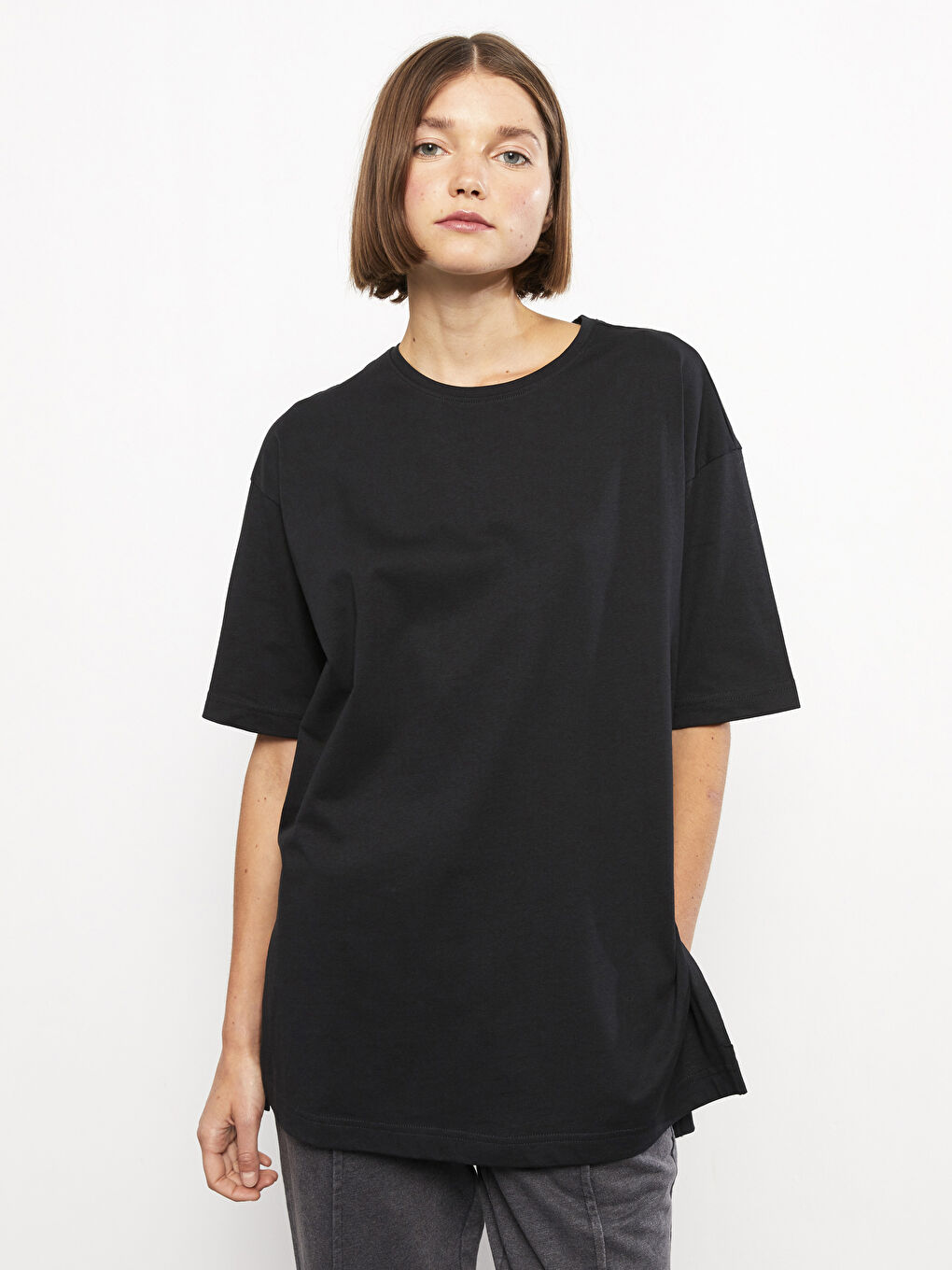 Tricou de Damă din Bumbac cu Mânecă Scurtă și Guler Rotund