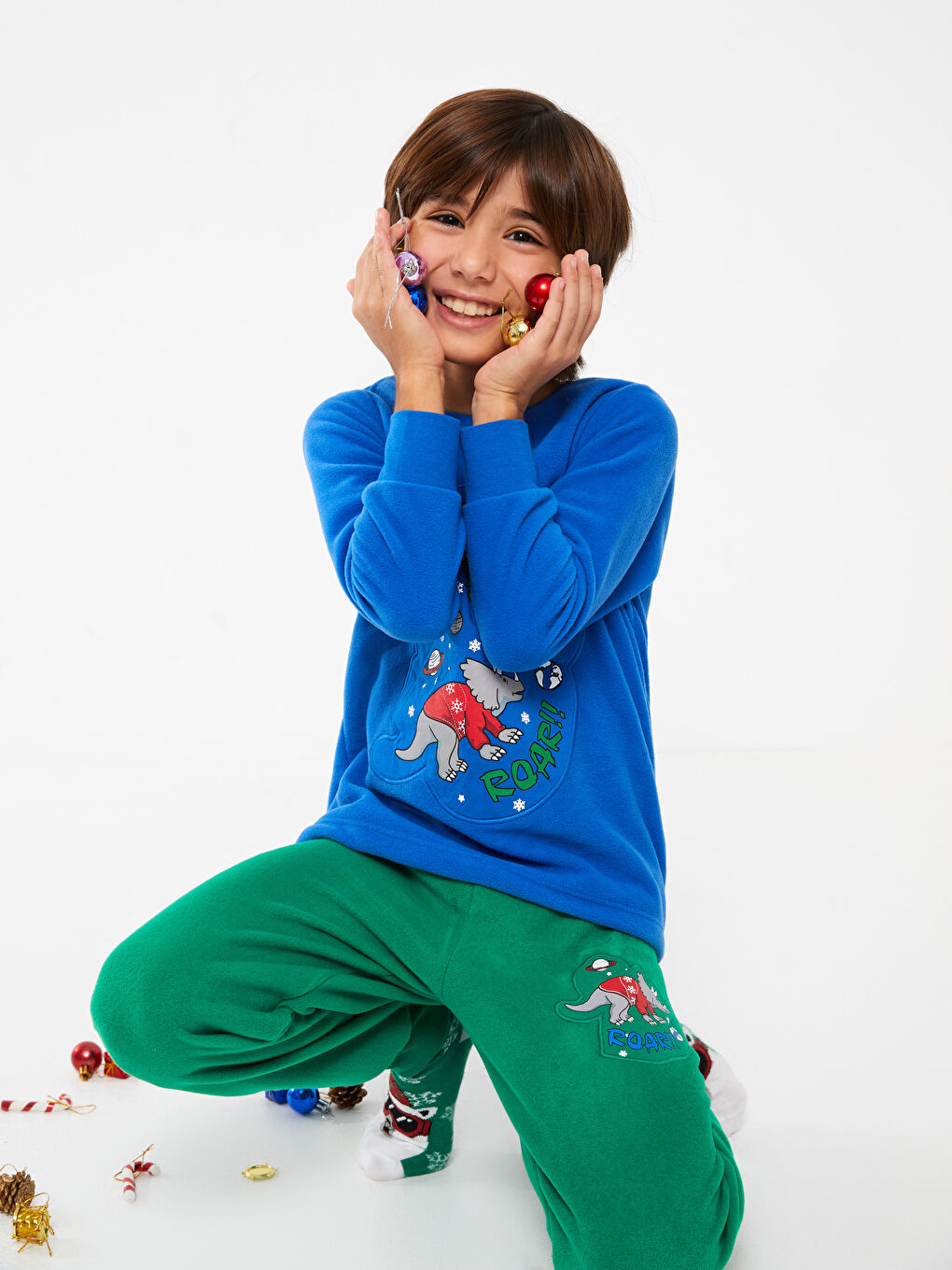 Crew Neck Christmas Themed Long Sleeve Fleece Boys Pajamas Set-2