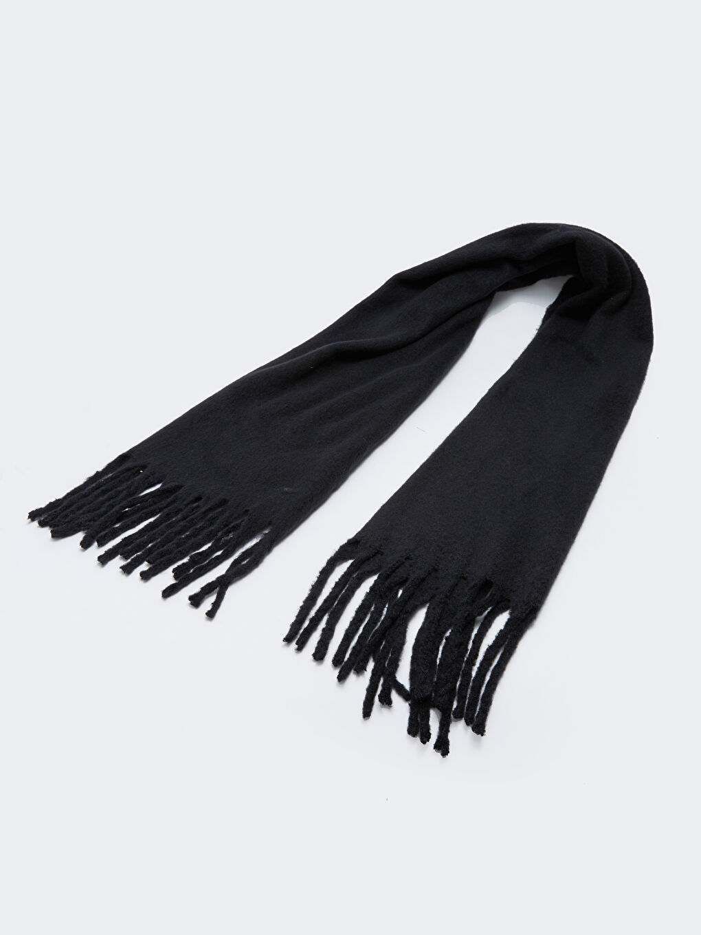 Siyah Düz Saçaklı Kadın Atkı