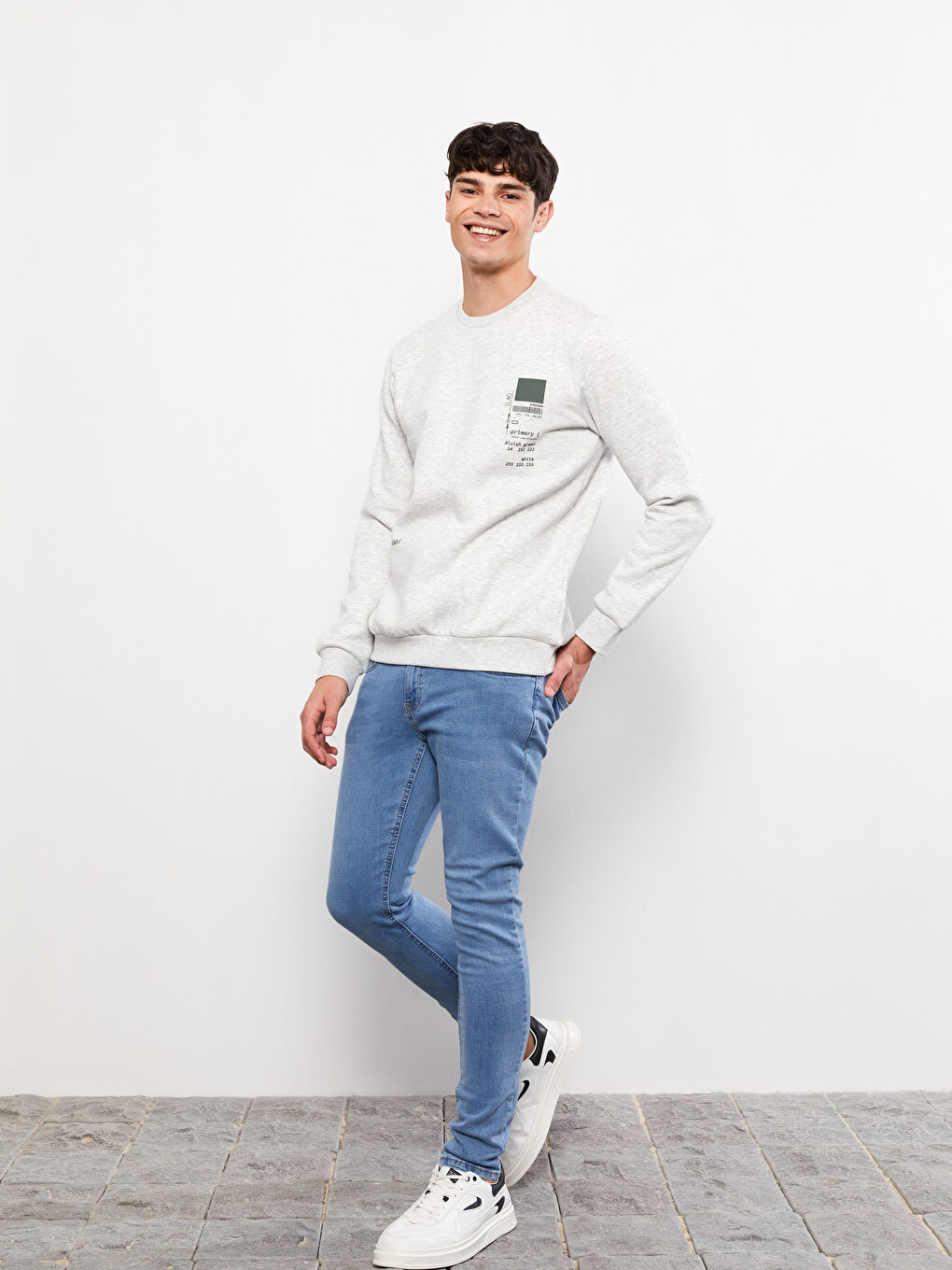 LC Waikiki Crew Neck Printed Men's Thick Sweatshirt -W2EK53Z8-LAL