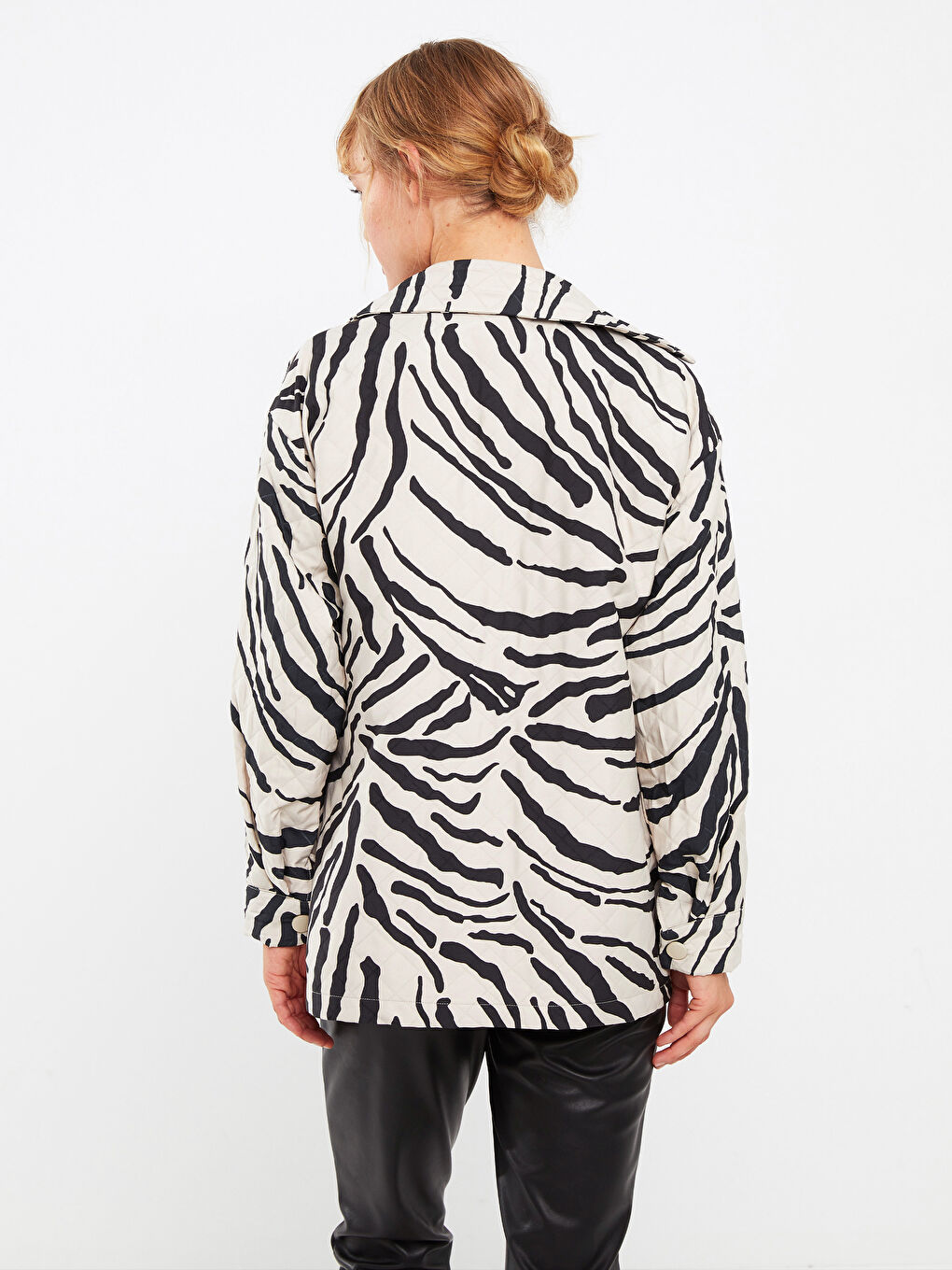 Patterned Long Sleeve Women's Shirt Jacket-4