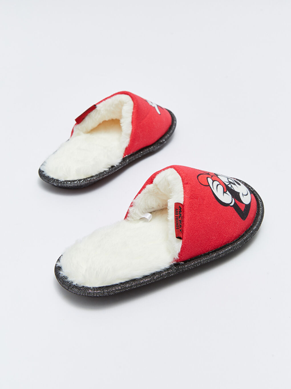 Minnie Mouse Licensed Girls' Slippers-4