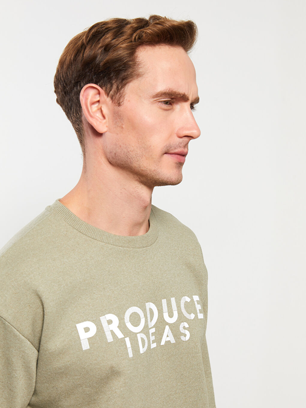 سويت شيرت كم طويل مطبوع بياقة دائرية للرجال-1