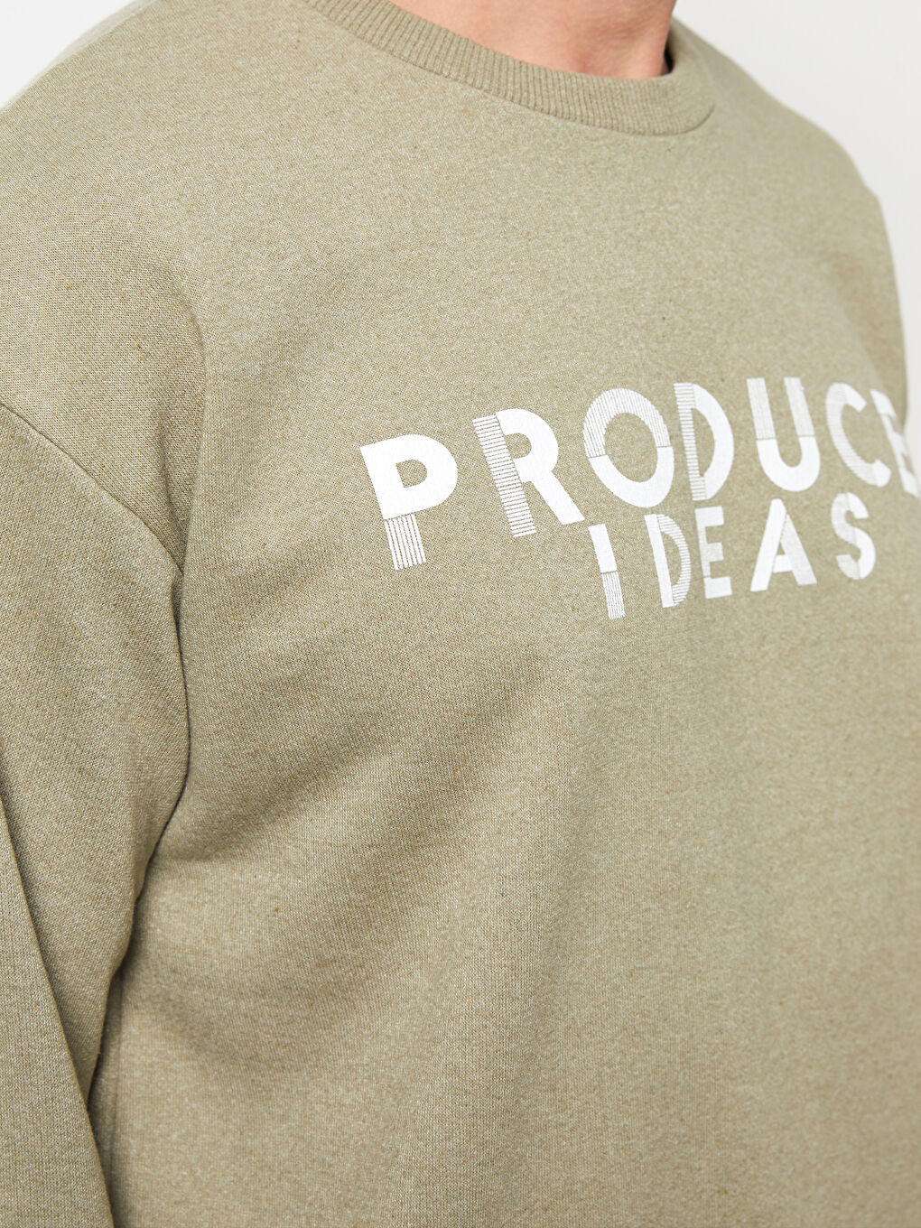 سويت شيرت كم طويل مطبوع بياقة دائرية للرجال-3