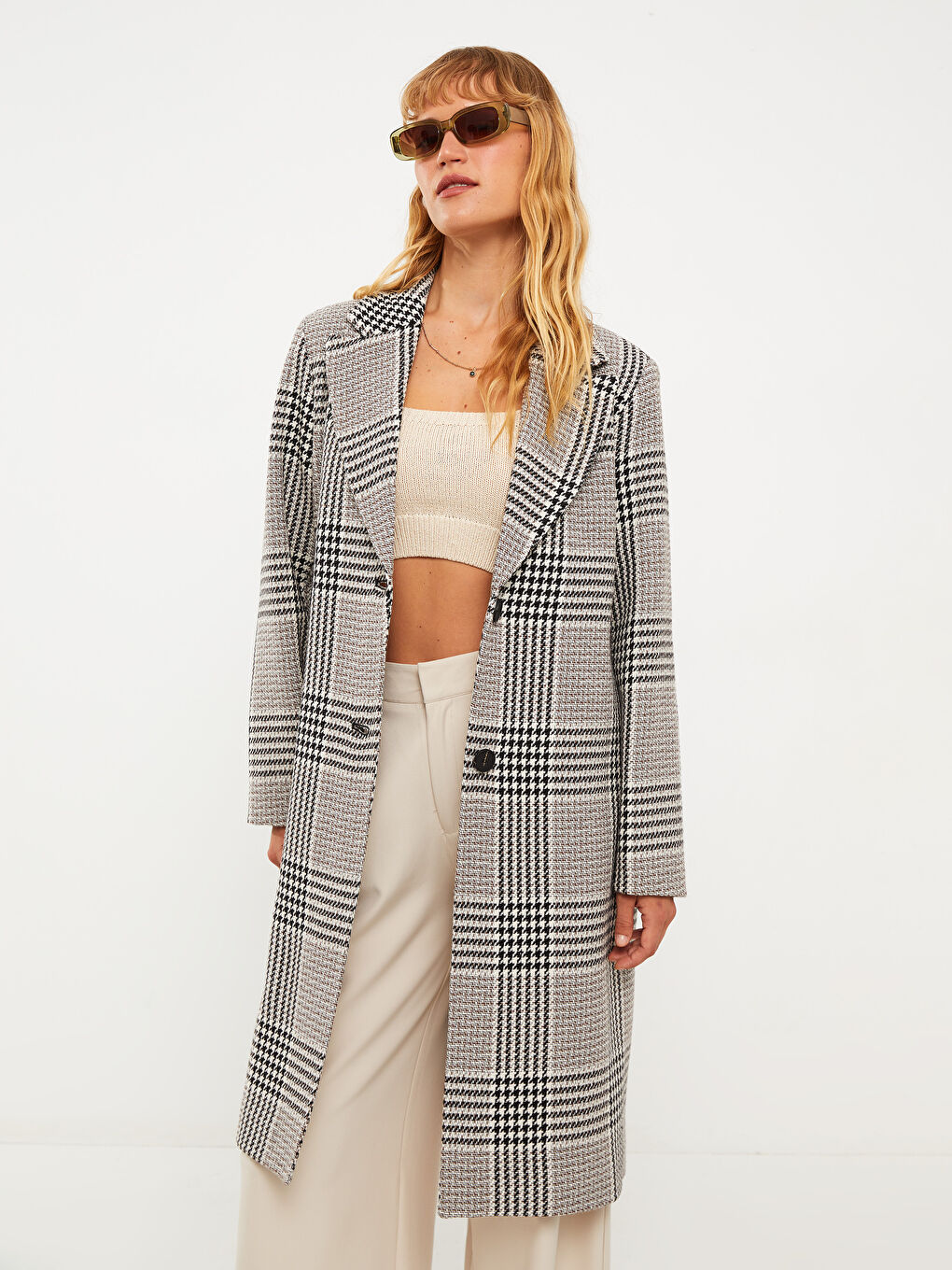 Siyah Önden Düğme Kapamalı Ekose Uzun Kollu Kadın Ceket-1