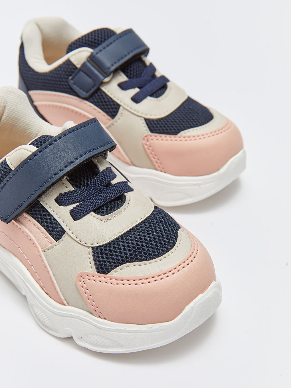 Antrasit Bağcık ve Cırt Cırtlı Kız Bebek Spor Ayakkabı-2