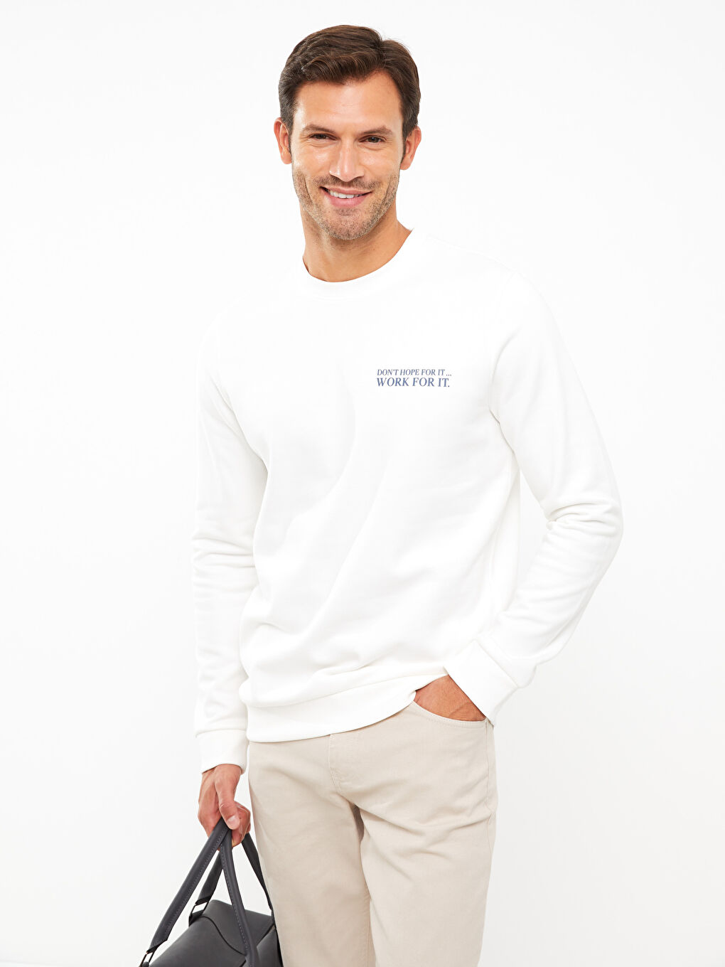 سويت شيرت كم طويل مطبوع بياقة دائرية للرجال