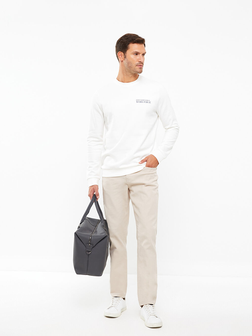 سويت شيرت كم طويل مطبوع بياقة دائرية للرجال-1