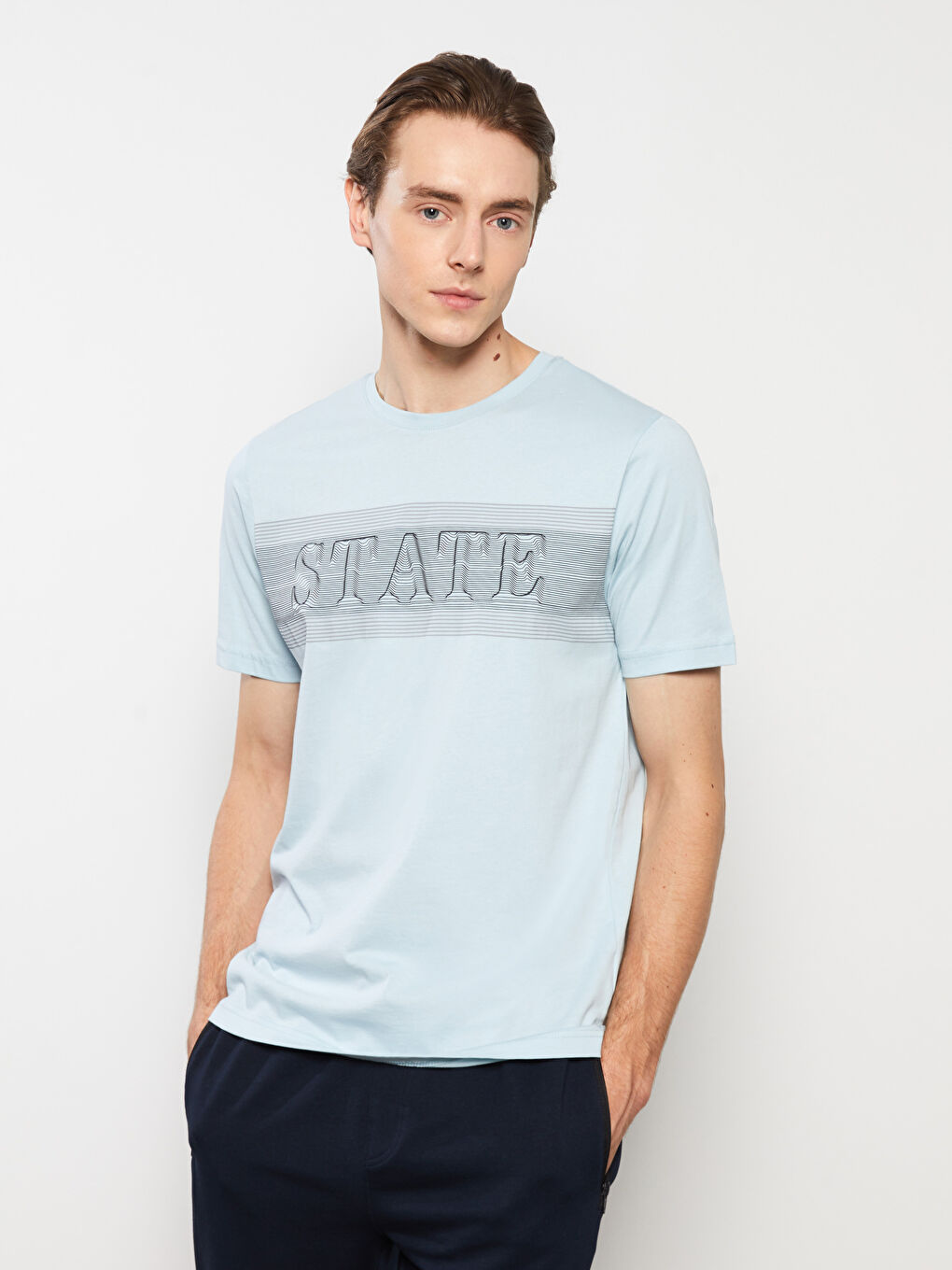 تيشيرت رجالي ياقة دائرية كم قصير مطبوع قطن ممشط-1