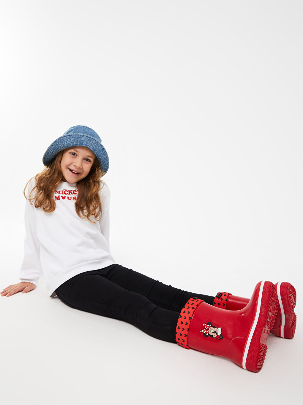 بوت مطر للبنات بترخيص ميني ماوس-2