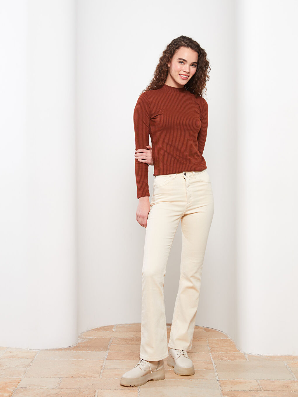 Slim Fit Plain Twill Women's Trousers-1