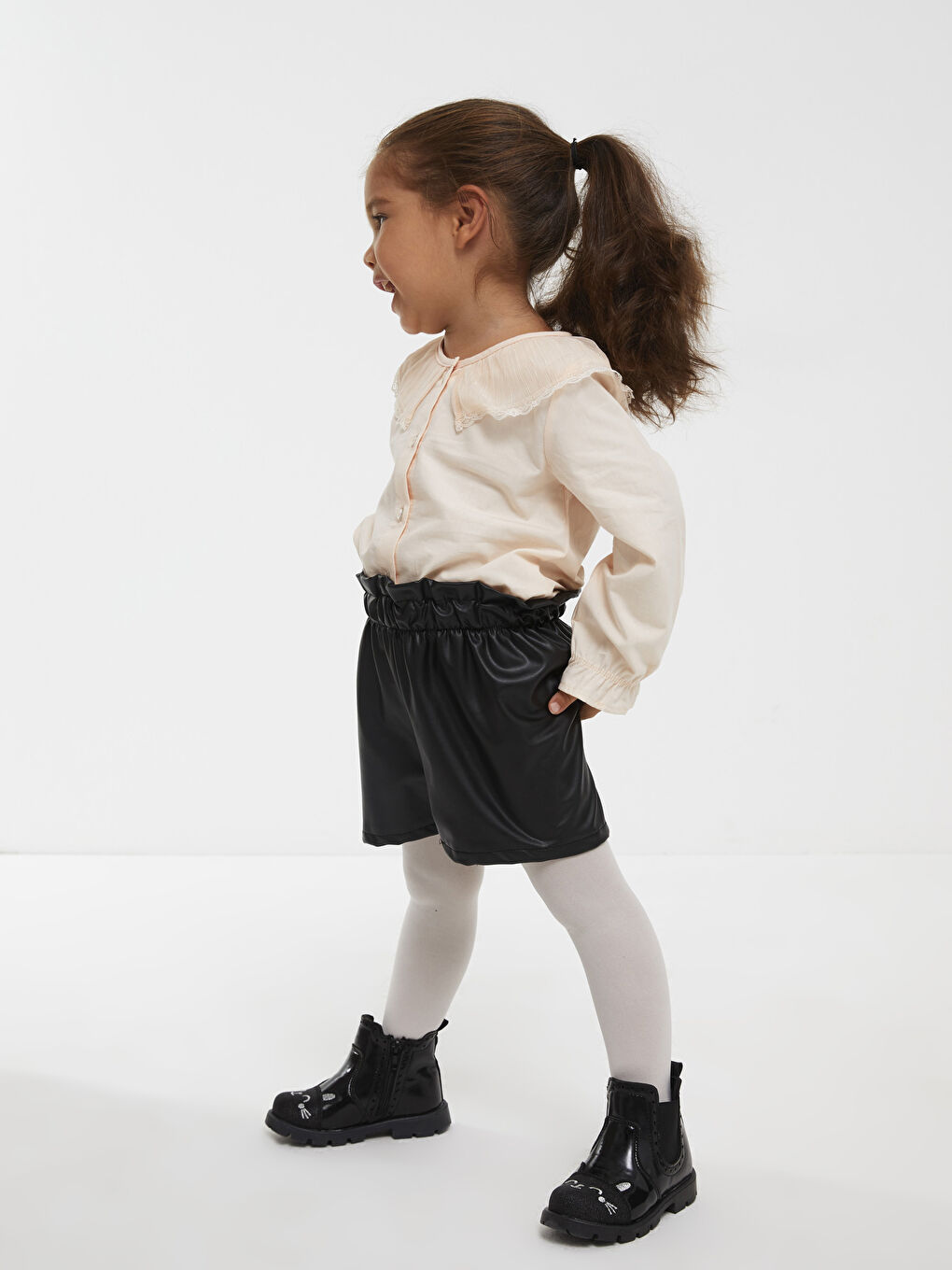 تيشيرت كم طويل بياقة دائرية وشورت للبنات الرضع - طقم من قطعتين-2