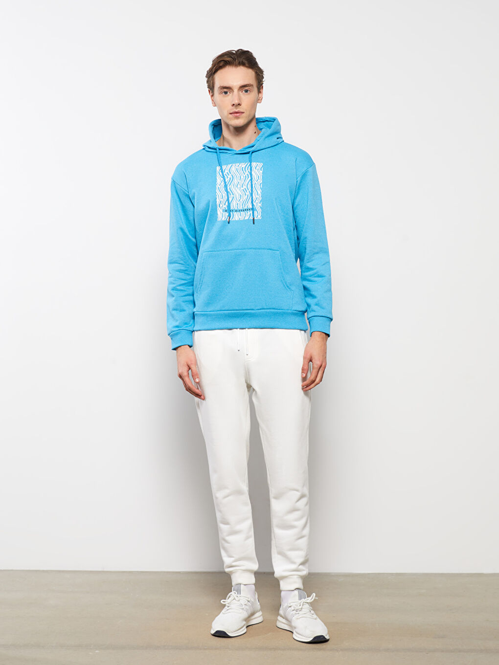LC Waikiki Long Sleeve Printed Men's Hoodie -W2EO28Z8-SBL