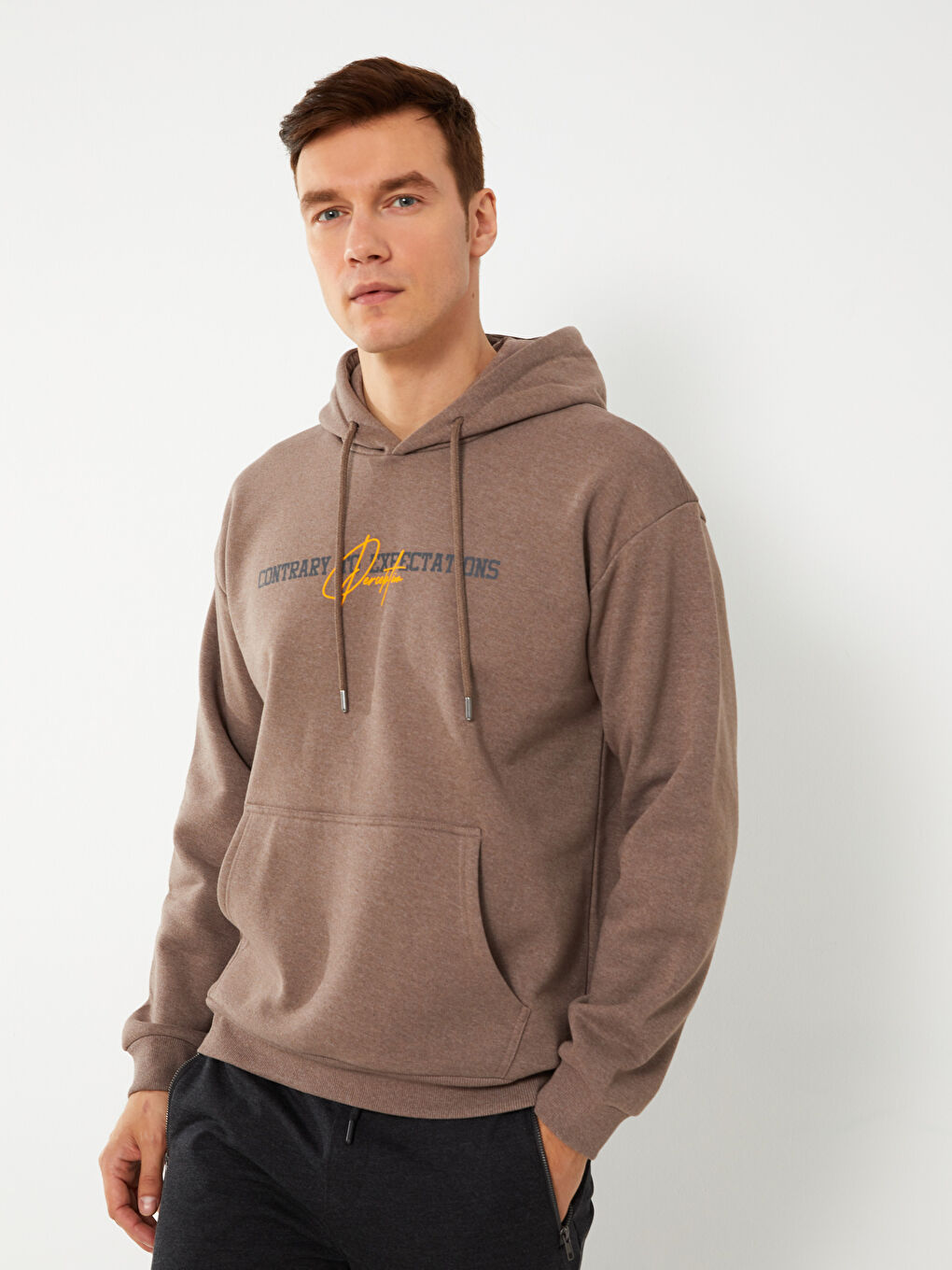 Gri Uzun Kollu Baskılı Erkek Hoodie-1