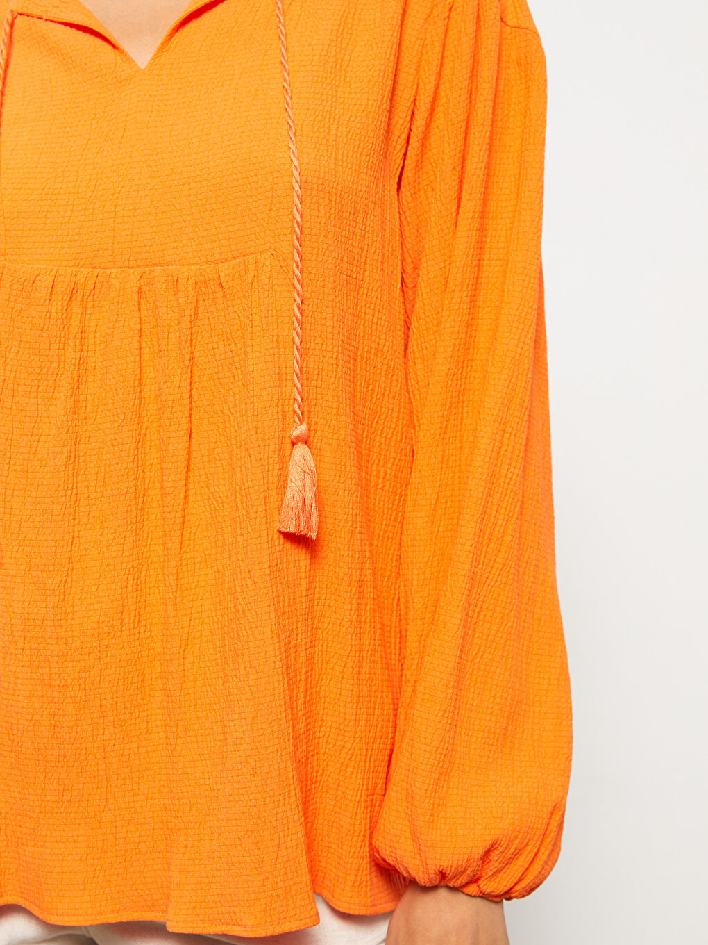 Turuncu Bağlamalı Yaka Düz Uzun Kollu Krep Kadın Bluz-3