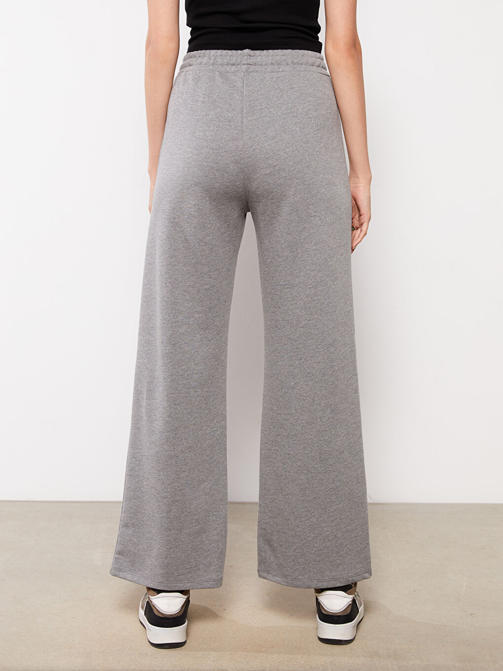 Gri Kadın Beli Lastikli Düz Eşofman Altı-3