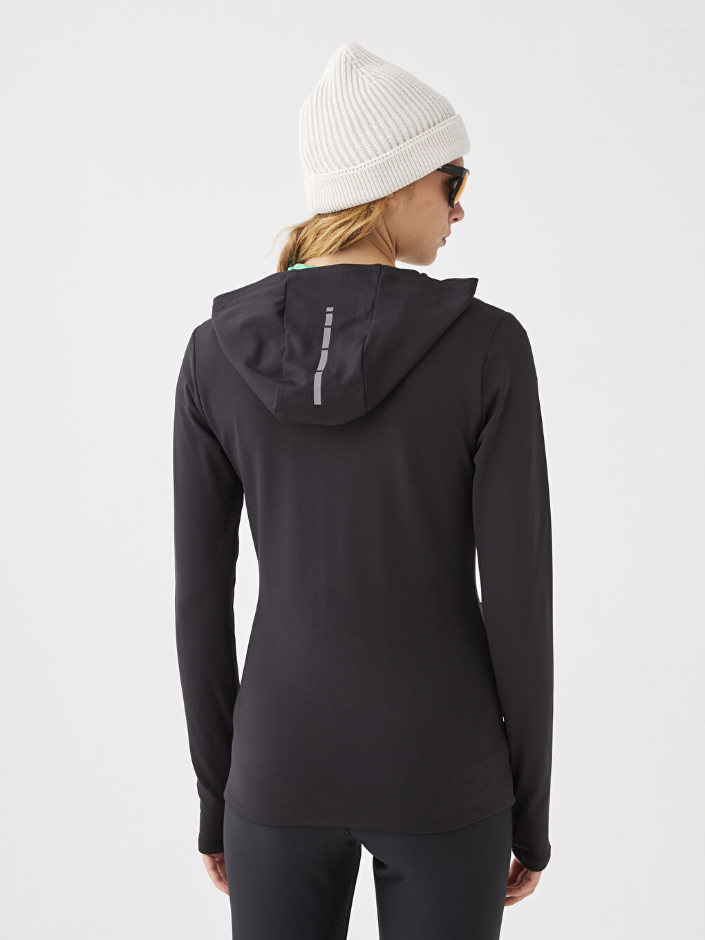 Siyah Kapüşonlu Düz Uzun Kollu Kadın Hırka-3