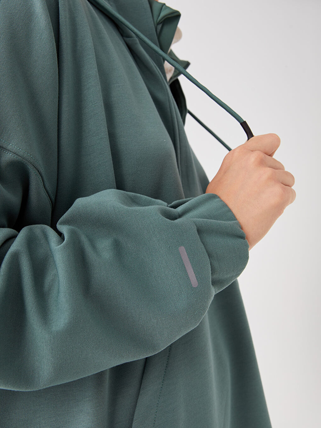 Yeşil Kapüşonlu Baskılı Uzun Kollu Kadın Sweatshirt-5