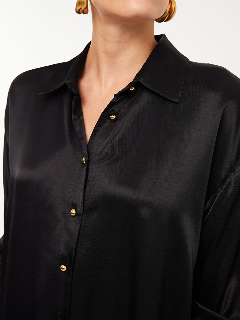 قميص نساء ساتان كم طويل عادي بأزرار-5